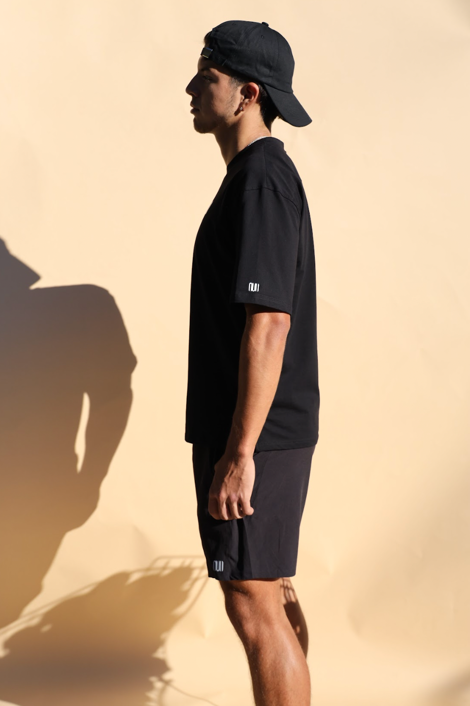 LIMITLESS | BLACK SHORT